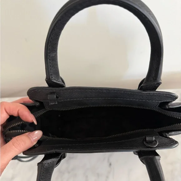 Rebecca Minkoff Micro Avery Tote - Picture 6 of 8